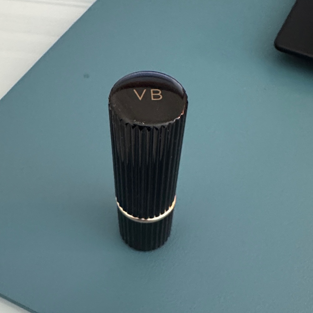 Victoria Beckham matte lipstick